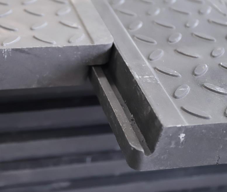 扣槽式电缆沟盖板